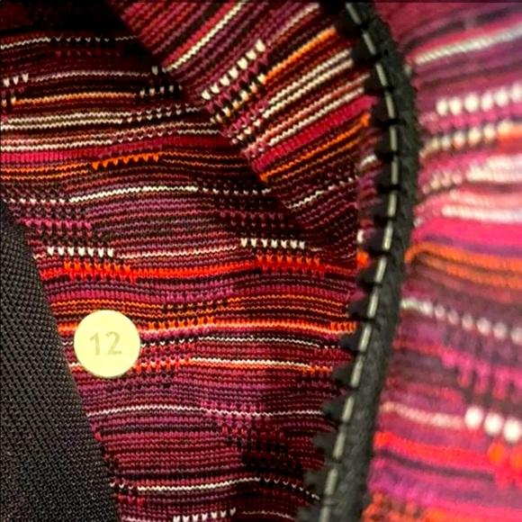 SOLD 🔥 Lululemon Athletica - Define Jacket - Picture 9 of 9